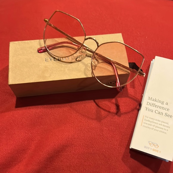 EyeBuy Direct - Picture 1 of 7